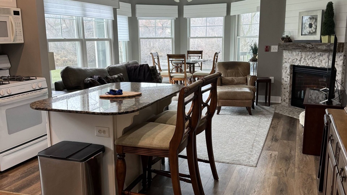 Fontana-on-Geneva Lake Condo | Best Location in Fontana adjacent to The Abbey Resort!