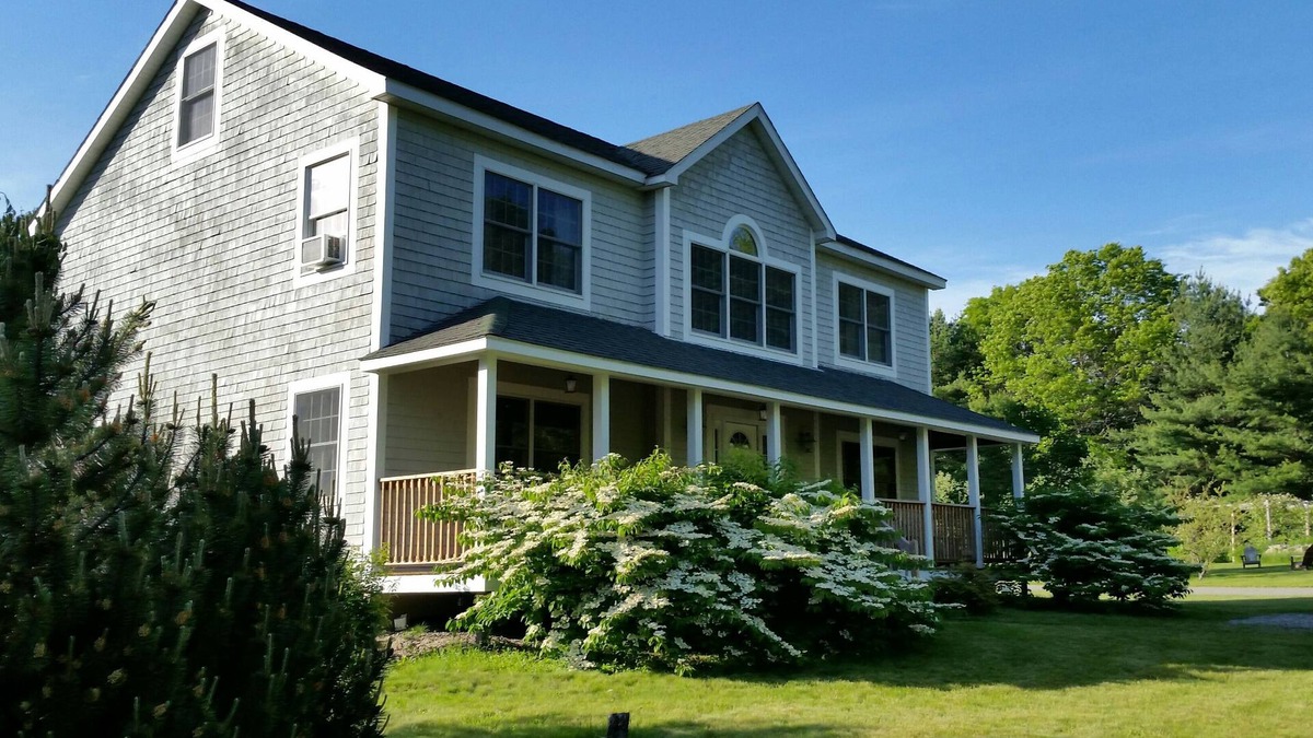 Ogunquit House | Best Location in Town! Near Perkins Cove and Marginal Way! Quiet and Private!