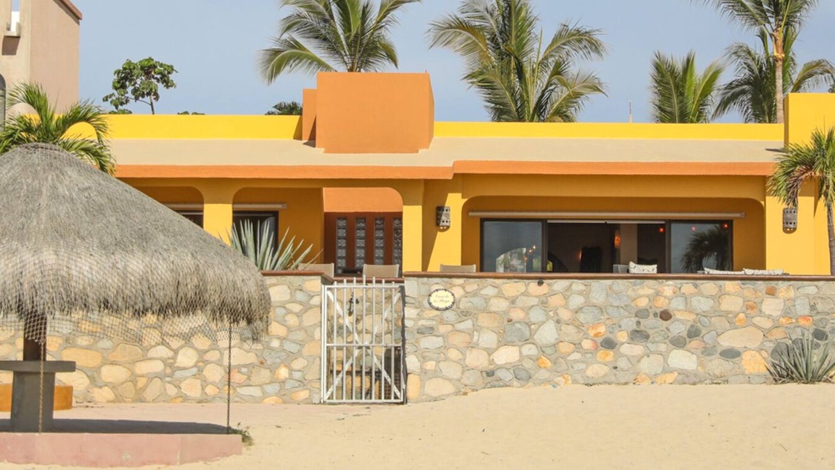 Los Barriles House | Best Location On the Beach In Downtown Los Barriles