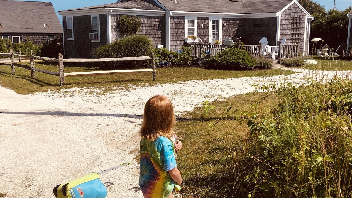 Madaket House | Best of Beach in Madaket-Book for a Great Spot in Nantucket!