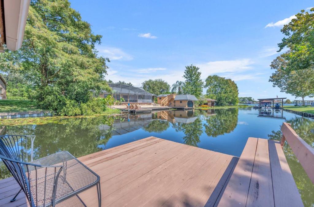 Forest City House | Best of Both Worlds Lakehouse