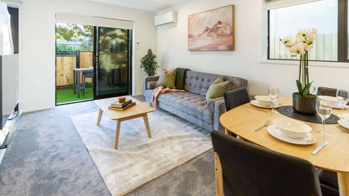 Christchurch City Centre House | Best of Central Christchurch 2 bed 2 bath