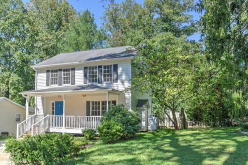 Royal Pines House | Best of the Blue Ridge by AvantStay A Location