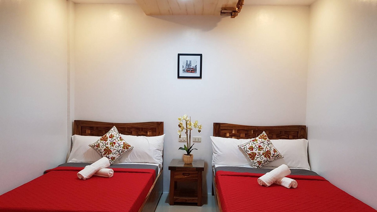 Alfonso Bed & Breakfast | Best place for staycation and for wedding preparation or attending events nearby