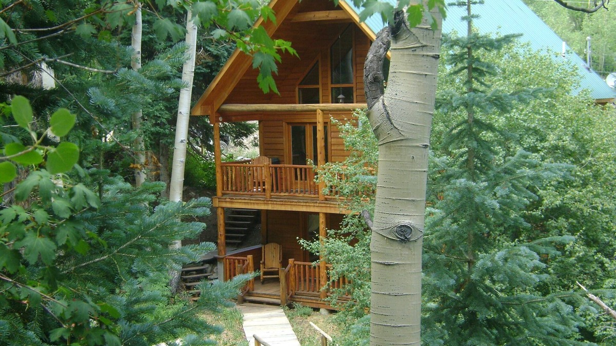 Garfield Cabin | Best Riverfront Setting in Monarch