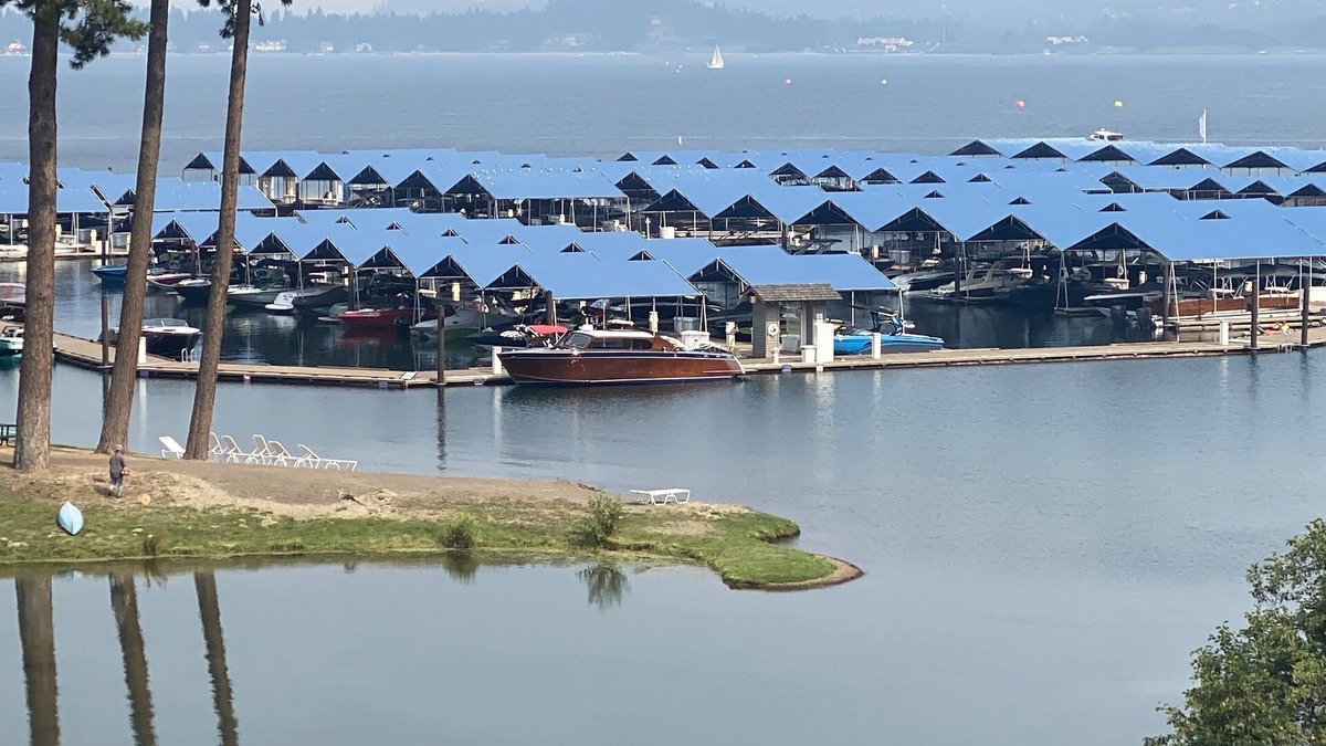 Coeur d'Alene Condo | Best spot on the Lake, Water Front, View of the floating Green Golf Coarse