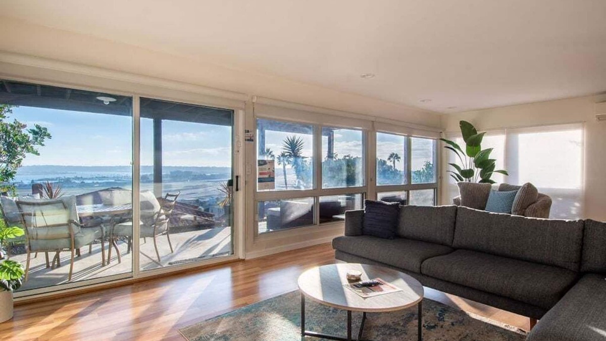 Middletown House | ♥ Best Value in SD! $1M Views; Great Location; Award Winner ♥