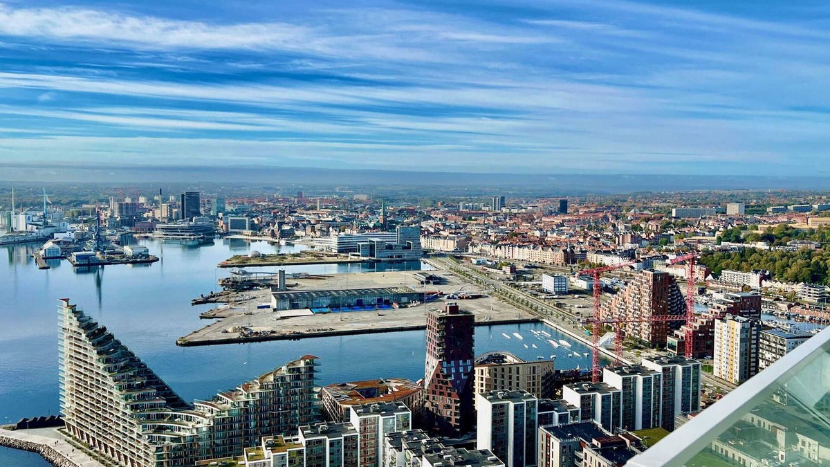 Aarhus C Apartment | Best view in Denmark from 40th floor