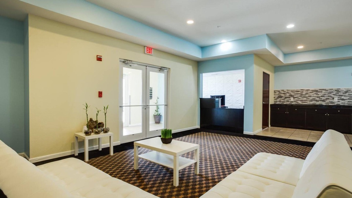 Cleburne Hotel | Best Way Inn Cleburne TX