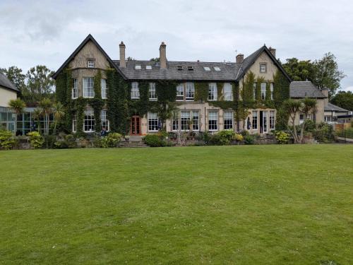 Glenrothes Hotel | Best Western Balgeddie House Hotel