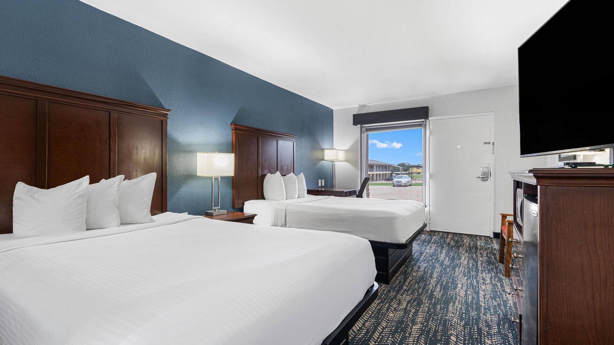 Canton Hotel | Best Western Canton Inn