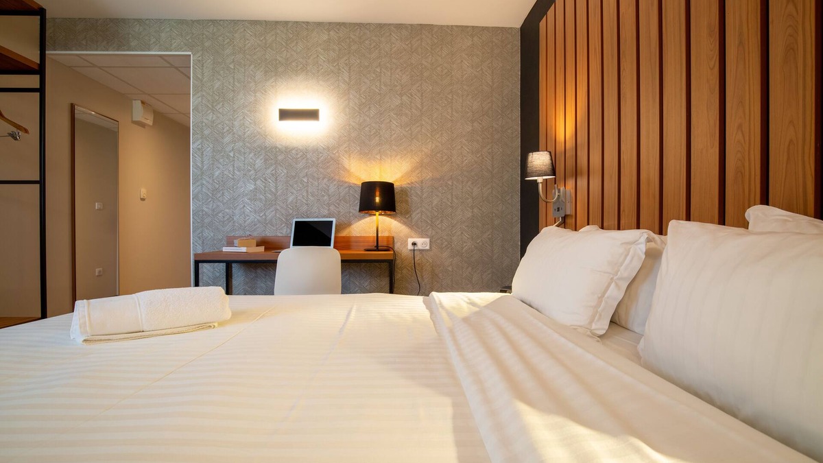 Plouescat Hotel | Best Western Cote des Sables Plouescat