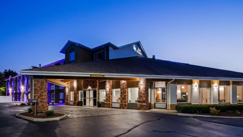 DeWitt Hotel | Best Western DeWitt