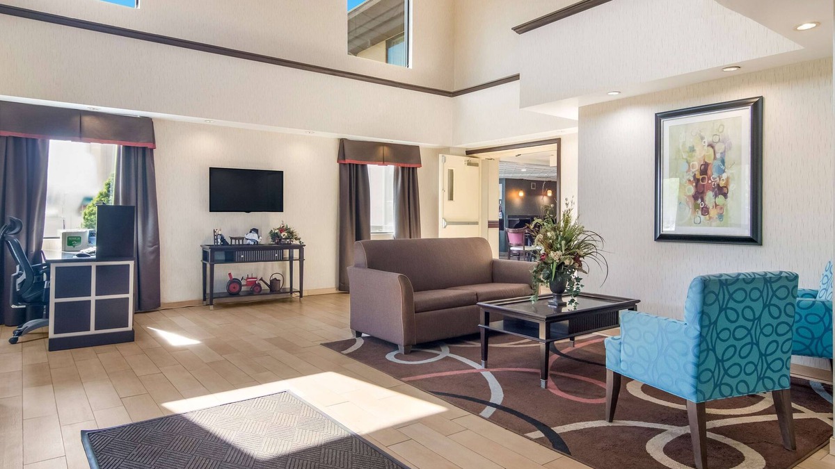 New Philadelphia Hotel | Best Western Dutch Valley Inn