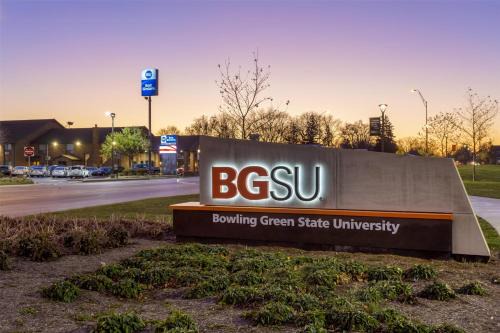 Bowling Green Hotel | Best Western Falcon Plaza - Bowling Green