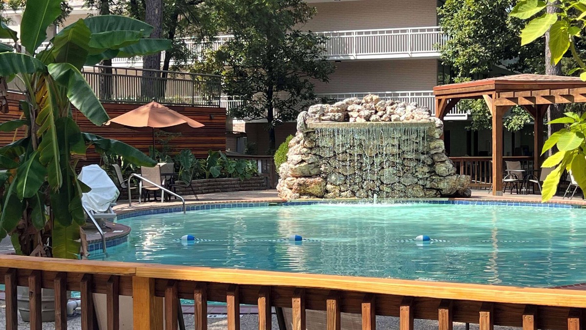 Eureka Springs Historic District Hotel | Best Western Inn of the Ozarks