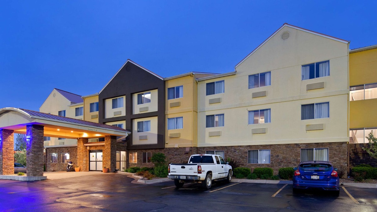 Muscatine Hotel | Best Western Muscatine/Pearl City Hotel