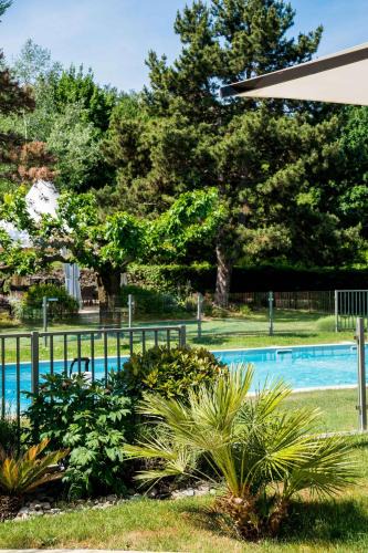 Valence Hotel | Best Western Plus Clos Syrah