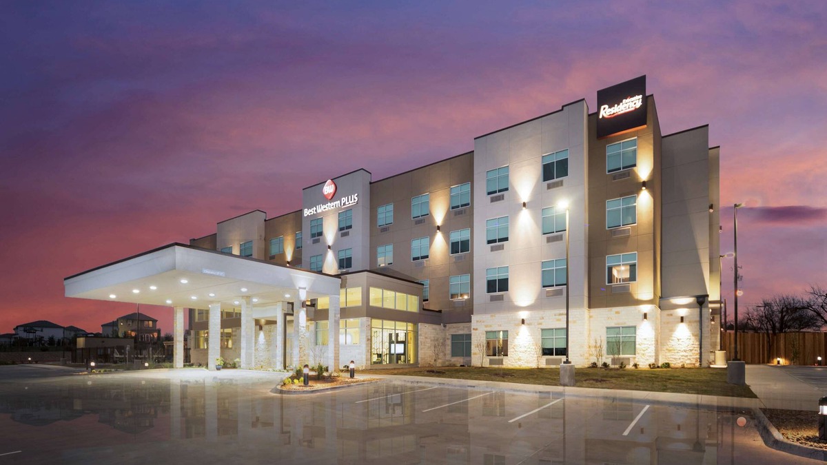 Wells Branch Hotel | Best Western Plus Executive Residency Austin - Round Rock