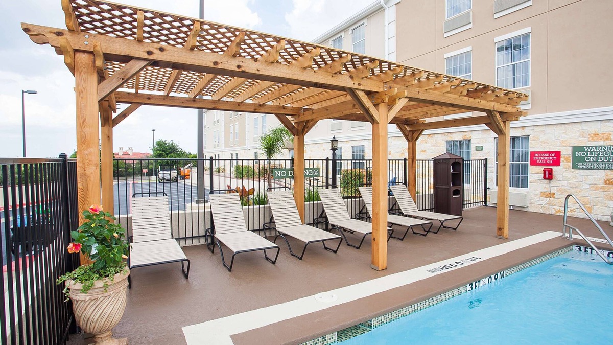 Georgetown Hotel | Best Western Plus Georgetown Inn & Suites