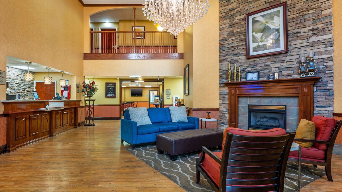 Georgetown Hotel | Best Western Plus Georgetown Corporate Center Hotel