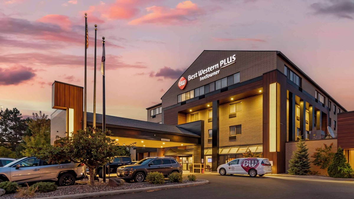 Regent Hotel | Best Western Plus InnTowner Madison