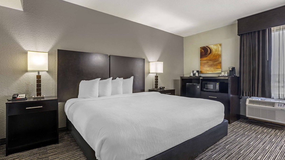Jonesboro Hotel | Best Western Plus Jonesboro Inn and Suites