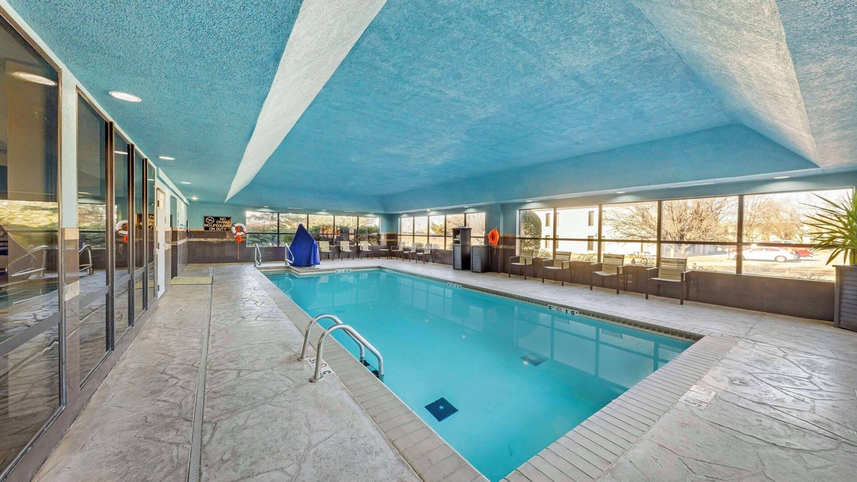 Midwest City Hotel | Best Western Plus Midwest City Inn & Suites