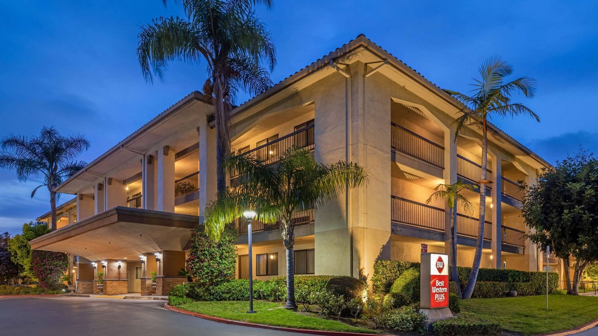 Santa Ana Hotel | Best Western Plus Orange County Airport North