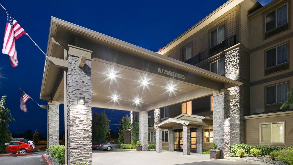 Washougal Hotel | Best Western Plus Port of Camas - Washougal Convention Center