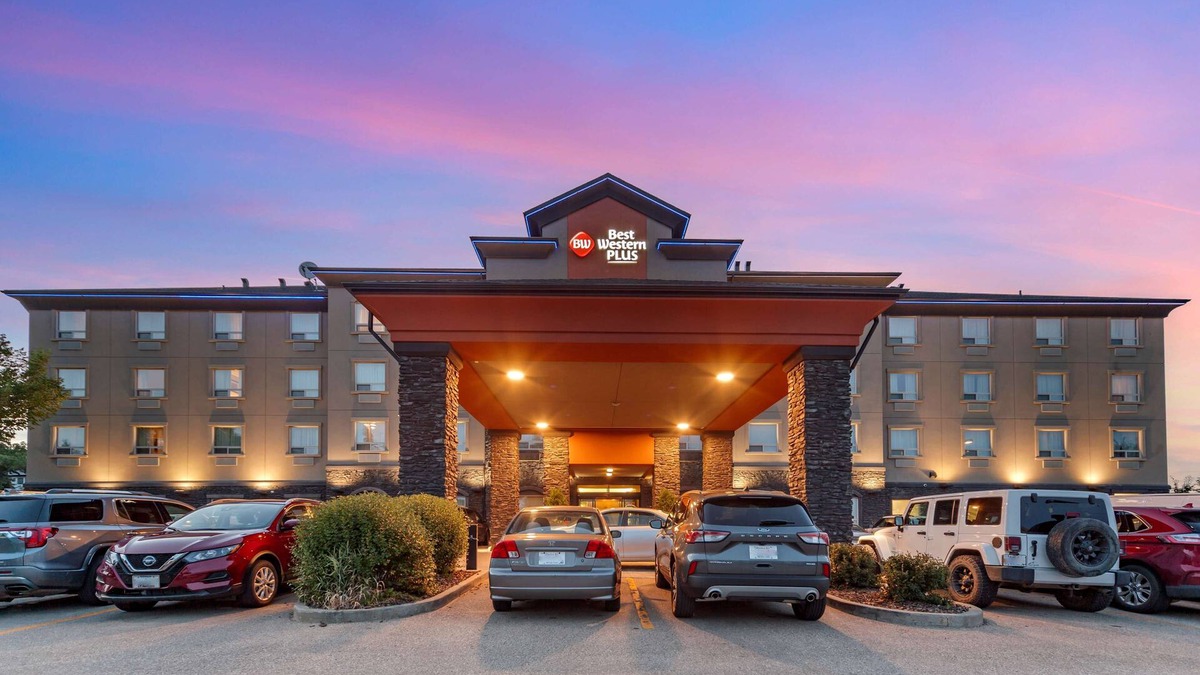St. Albert Hotel | Best Western Plus St. Albert