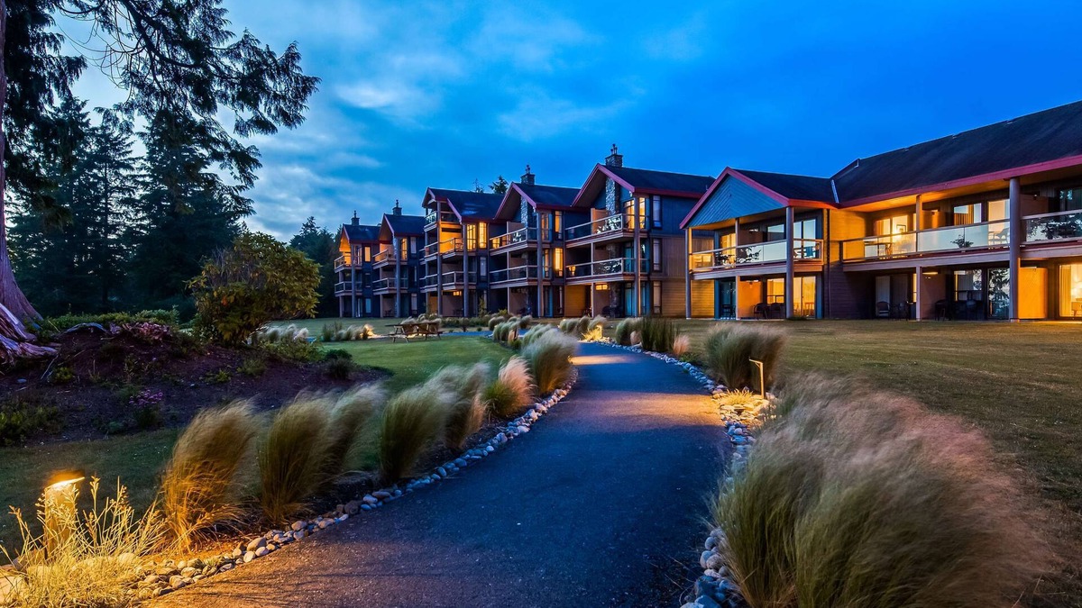 Tofino Hotel | Best Western Plus Tin Wis Resort