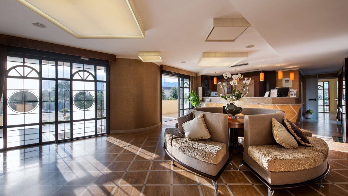 Quattromiglio Hotel | Best Western Premier Villa Fabiano Palace Hotel