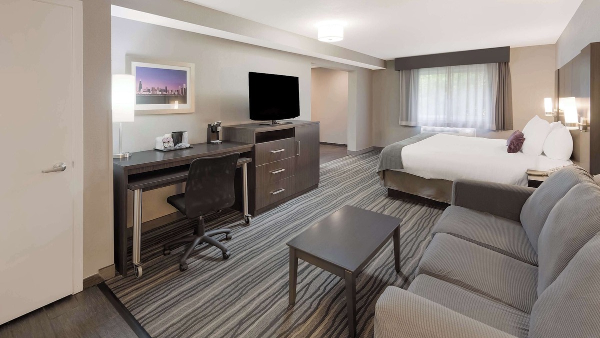 Danville Hotel | Best Western Riverside Inn