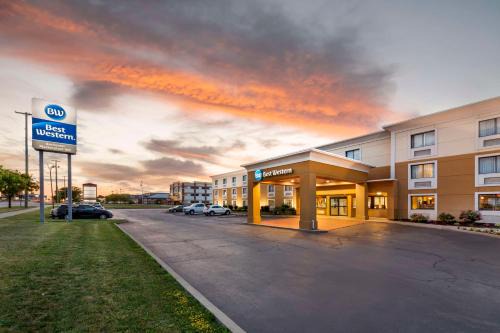 Rochester Hotel | Best Western Rochester Marketplace Inn
