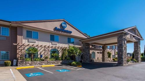 Forest Grove Hotel | Best Western University Inn and Suites