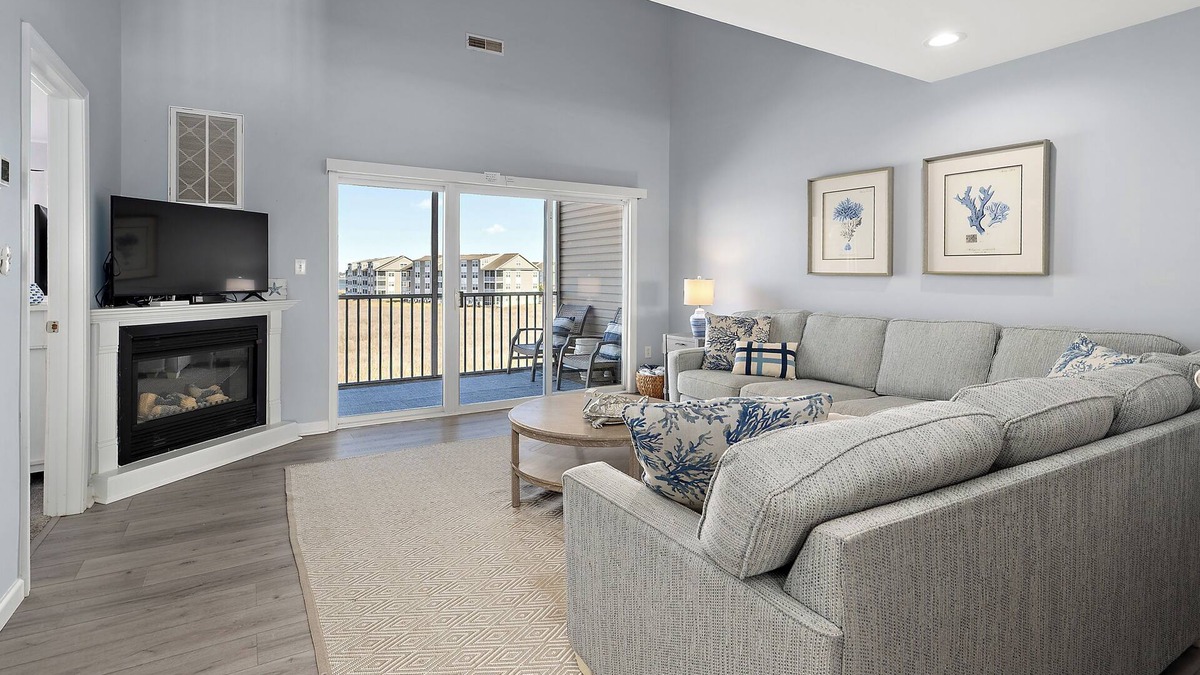 Ocean View Condo | Bethany Bay Bliss: Spacious, Modern 4 Bed, 4 Bath Condo w/Water & Wetland Views