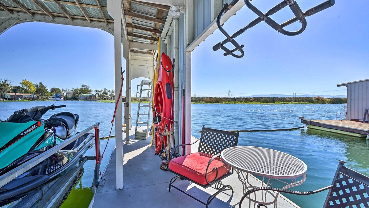 Bethel Island House | Bethel Island Retreat w/Private Boat Slip!