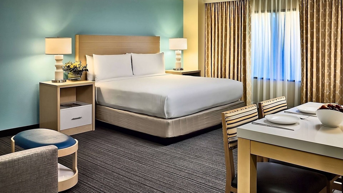 Gwinnett Place Resort | Better Choice For Your Vacation! Accessible location and Spacious unit awaits