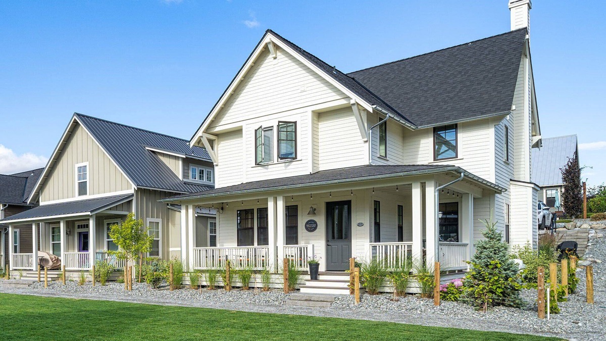 Chelan House | Better Together at The Lookout at Lake Chelan