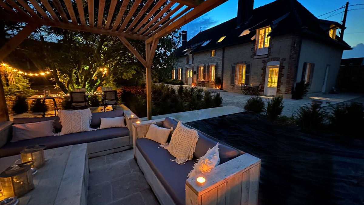 Montaulin House | Between luxury and authenticity, for a cocooning weekend or more. Champagne!