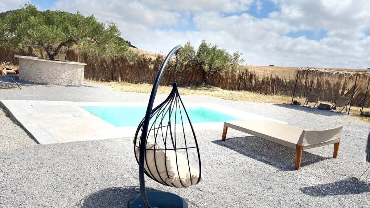 Hammamet Interieure House | Between mountain and sea: dream home in Hammamet