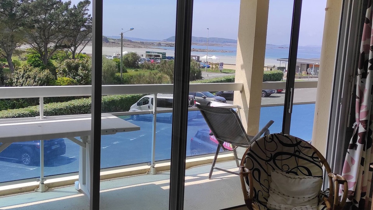Trevou-Treguignec Apartment | Between Perros Guirec and Paimpol, T2 apartment, 100 m from the beach, private parking