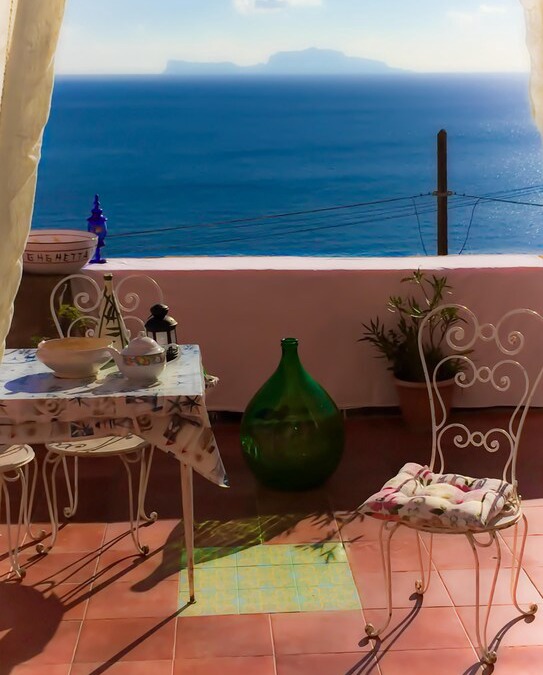 Procida Apartment | Between sea and sky - Procida island