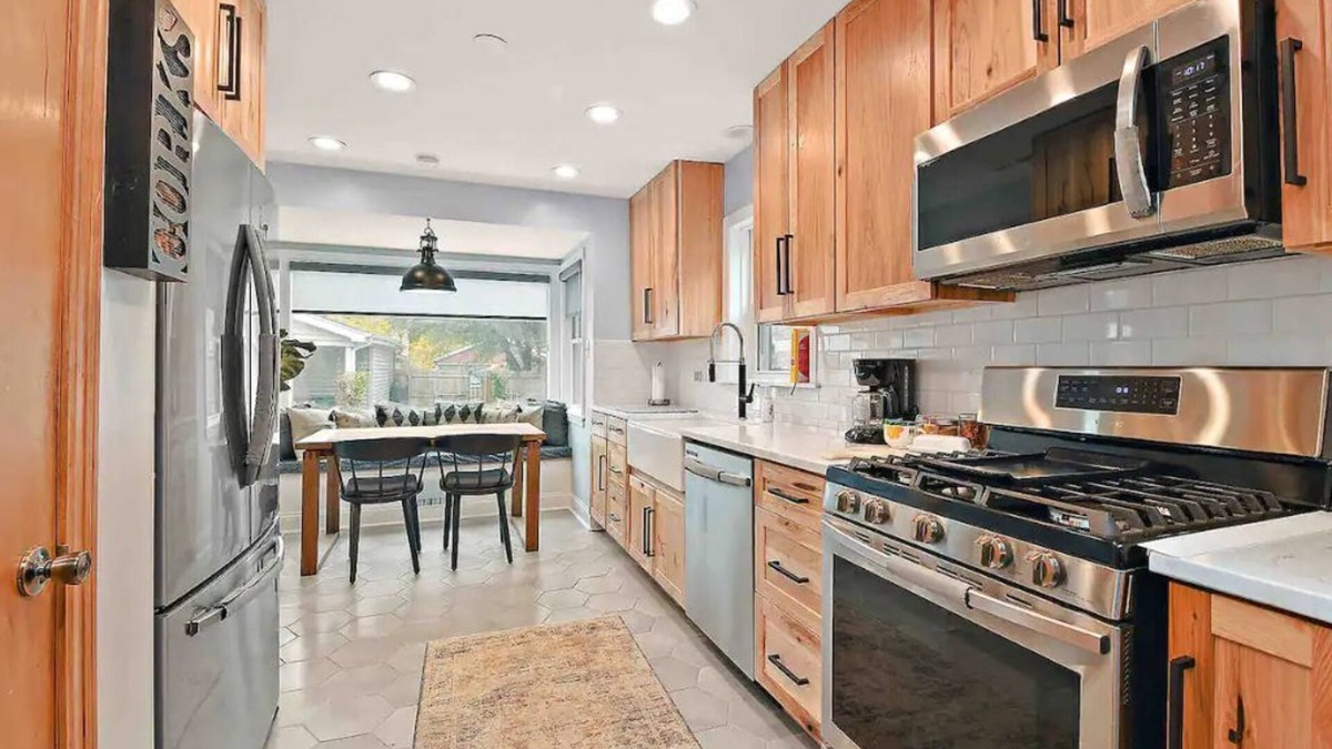 Forestview House | Beverly House