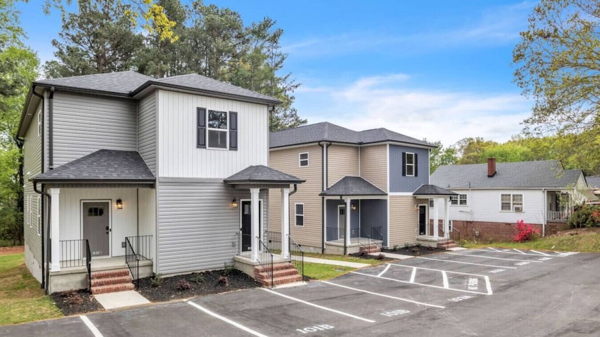 Greer House | Beverly Place- Greer Retreat