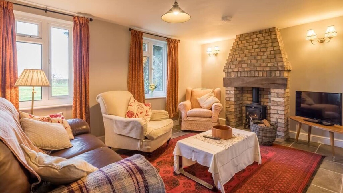 Littleport House | Bewick Cottage - Charming & Cosy Country Cottage