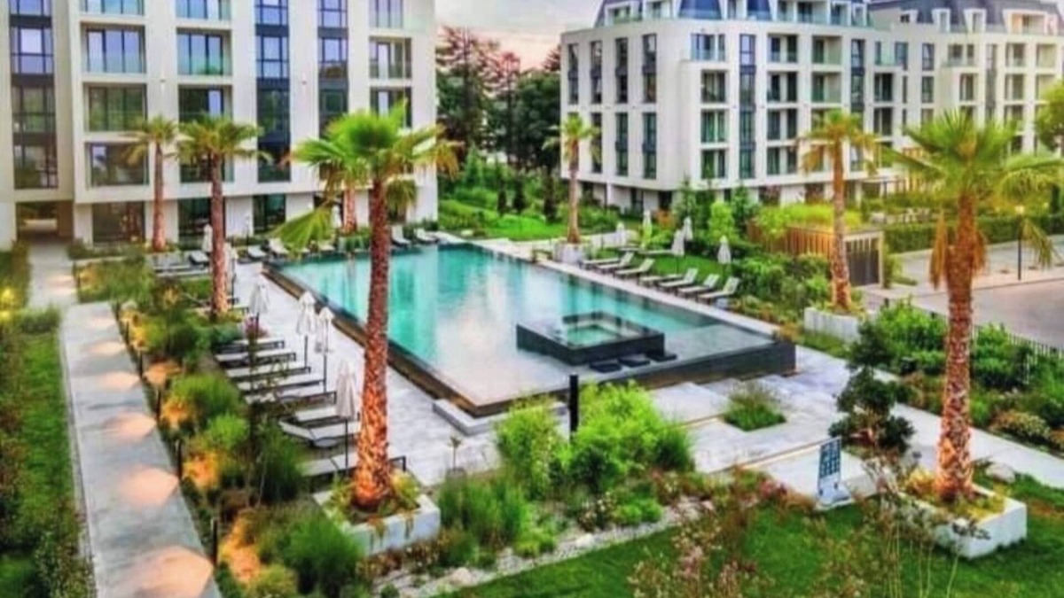 Saints Constantine and Helena Apartment | Luxury Studio with pools , 150 m. from Black Sea beach