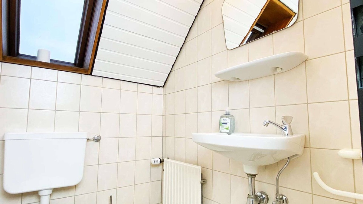 Solingen Apartment | BH10 Boardinghouse Werewolf by Teamflats