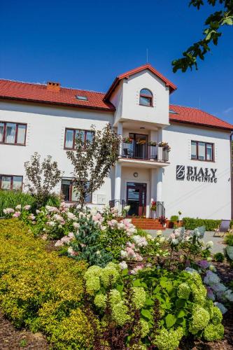 Ciechanow House | Biały Gościniec